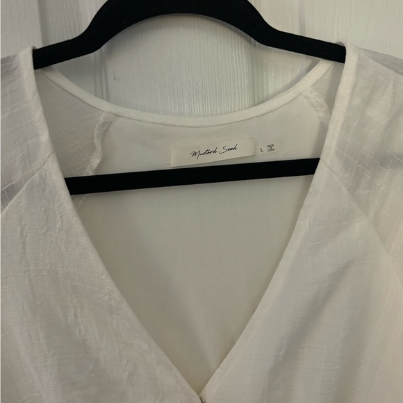 White short sleeve dress size large - Picture 2 of 2